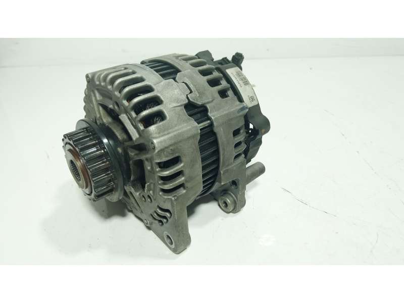 Recambio de alternador para volkswagen touareg (7la, 7l6, 7l7) 2.5 r5 tdi referencia OEM IAM  0121615013 