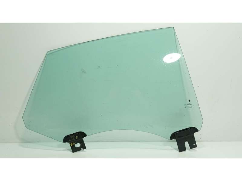 Recambio de cristal puerta trasero derecho para tesla model s 60 referencia OEM IAM   