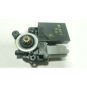 MOTOR ELEVALUNAS DELANTERO DERECHO 979038101 31295175AA