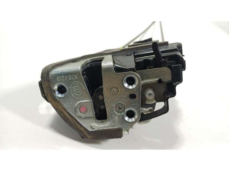 Recambio de cerradura puerta trasera izquierda para toyota auris (_e18_) 1.8 hybrid (zwe186_) referencia OEM IAM   