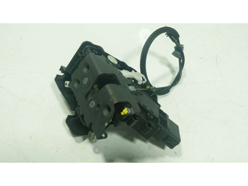 Recambio de cerradura puerta delantera izquierda para volvo v50 (545) d2 referencia OEM IAM  30799308 