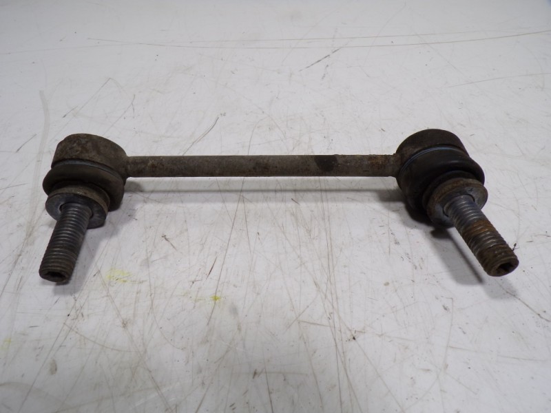 Recambio de tirante trasero izquierdo para land rover range rover sport hse referencia OEM IAM LR042976  