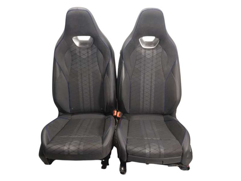 Recambio de juego asientos completo para volkswagen tiguan 1.5 tsi referencia OEM IAM   