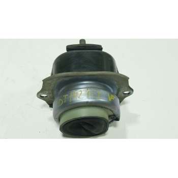SOPORTE MOTOR DELANTERO IZQUIERDO P268064501 
