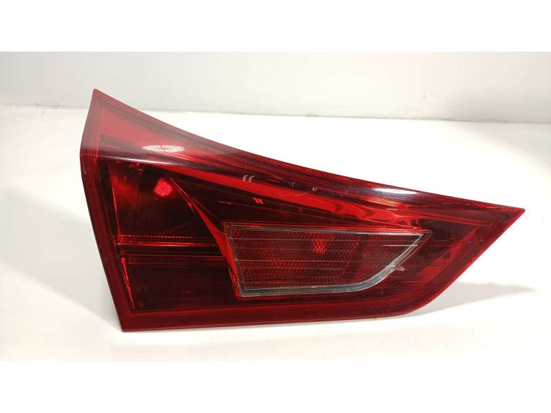Recambio de piloto trasero izquierdo interior para toyota auris (_e18_) 1.8 hybrid (zwe186_) referencia OEM IAM   