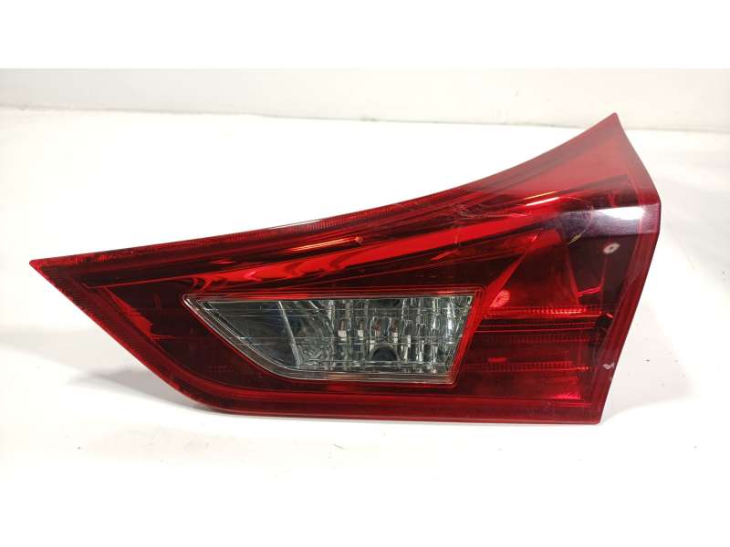 Recambio de piloto trasero derecho interior para toyota auris (_e18_) 1.8 hybrid (zwe186_) referencia OEM IAM   