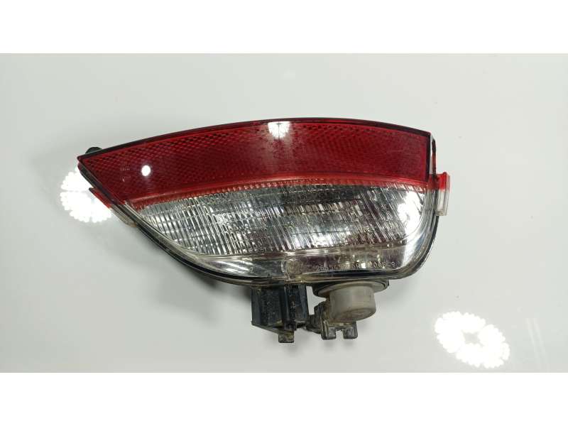 Recambio de piloto trasero antiniebla derecho para dacia duster (hm_) 1.0 tce 90 referencia OEM IAM  265545106R 