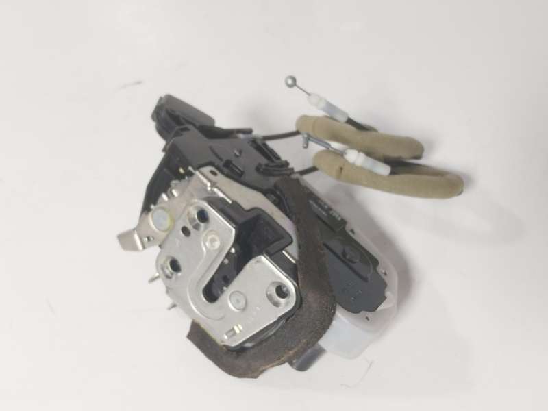 Recambio de cerradura puerta delantera derecha para nissan leaf (ze1) electric referencia OEM IAM  T8011510 