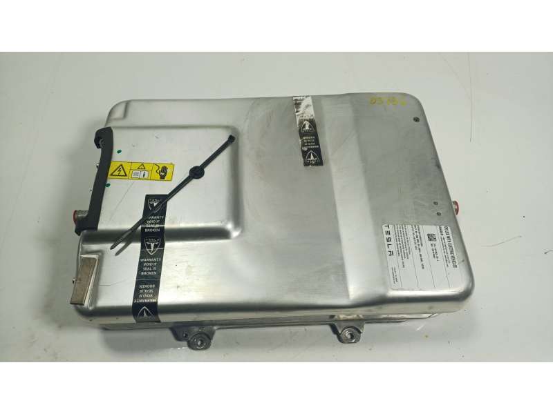 Recambio de convertidor de voltaje para tesla model s 60 referencia OEM IAM  101496300L T23F0120691