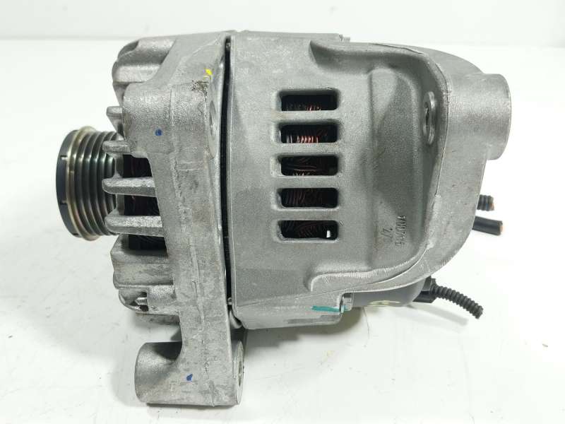 Recambio de alternador para bmw 1 (e87) 118 d referencia OEM IAM  0986082200 