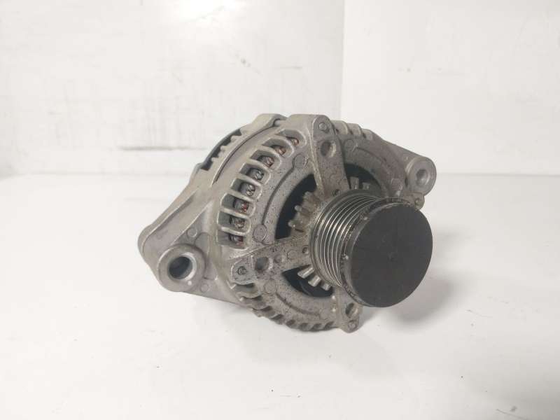 Recambio de alternador para fiat freemont (345_) 2.0 jtd referencia OEM IAM  4004990907 142101840