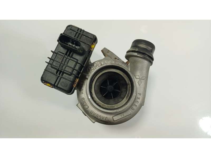 Recambio de turbocompresor para jaguar xe (x760) 2.0 d referencia OEM IAM  DA241016137 