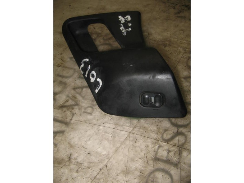 Recambio de mando elevalunas trasero derecho para citroën xantia berlina 1.9 td x referencia OEM IAM   