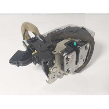 Recambio de cerradura puerta trasera derecha para nissan leaf (ze1) electric referencia OEM IAM  Y2614510 