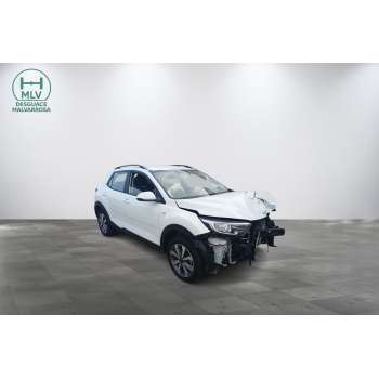 KIA STONIC (YB)