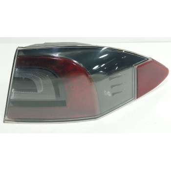 PILOTO TRASERO DERECHO 600592100B 0013411118000