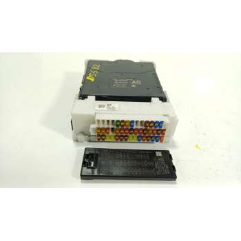 CAJA RELES / FUSIBLES 89221F4240 50156251
