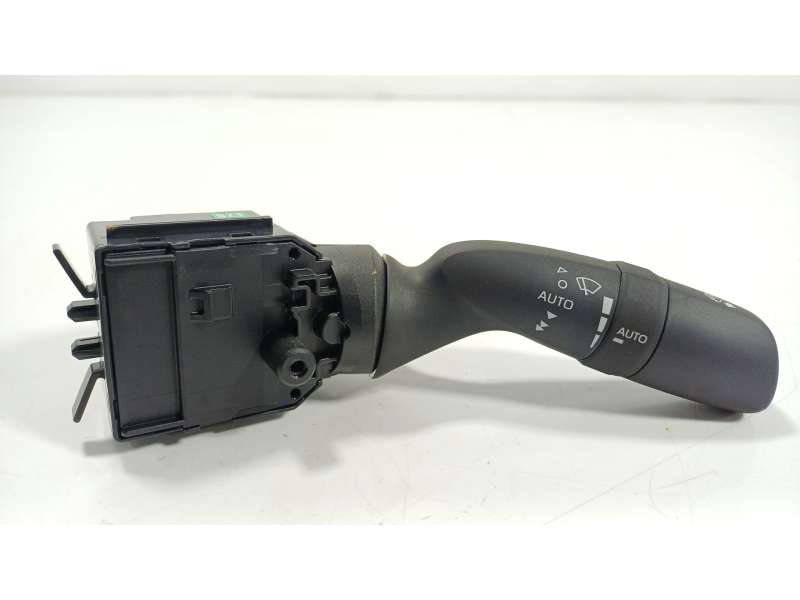 Recambio de mando limpia para toyota c-hr 1.8 16v hev referencia OEM IAM   