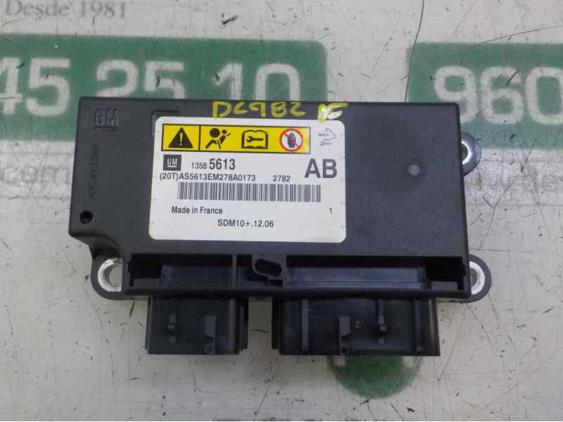 Recambio de centralita airbag para opel astra j sports tourer excellence referencia OEM IAM 13599653  