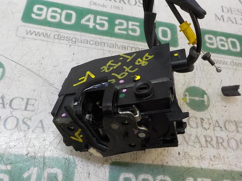 Recambio de cerradura puerta trasera izquierda para peugeot 308 business line referencia OEM IAM 9810309980 9810309980 