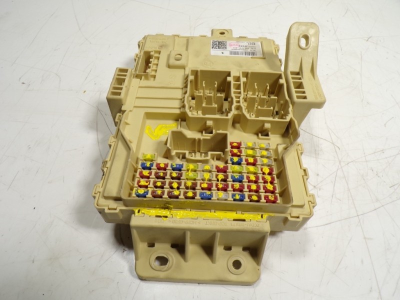 Recambio de caja reles / fusibles para kia ceed 1.0 tgdi cat referencia OEM IAM 91957J7070 91957J7070 