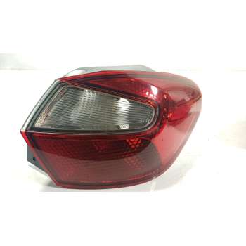 PILOTO TRASERO DERECHO 92402K7000 