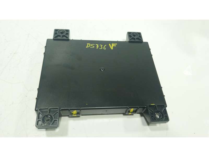 Recambio de modulo electronico para tesla model s 60 referencia OEM IAM  101090700D A0747G02R