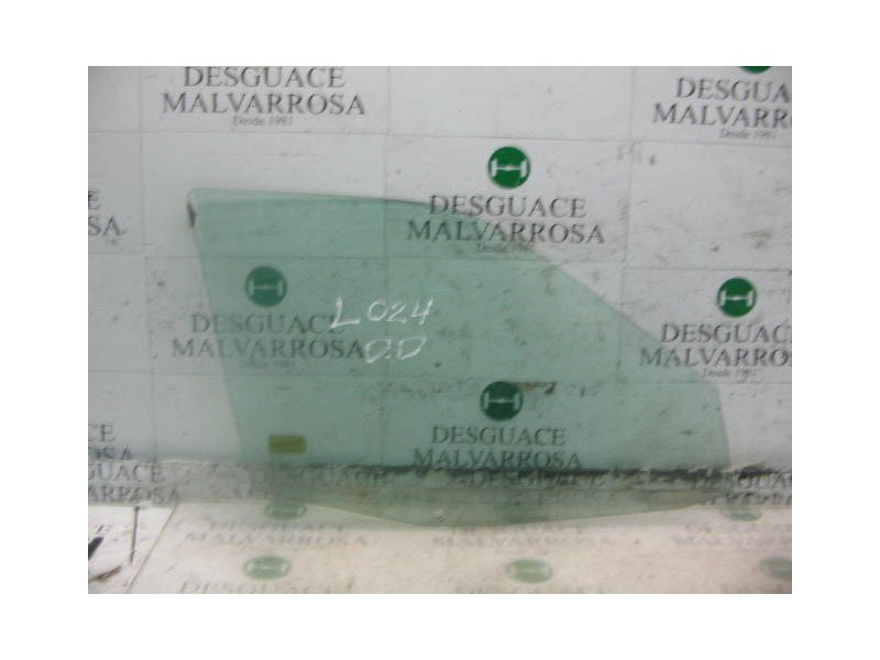 Recambio de cristal puerta delantero derecho para peugeot 605 srdt referencia OEM IAM   