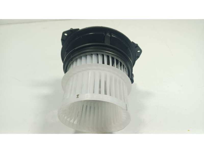 Recambio de motor calefaccion para toyota c-hr 1.8 16v hev referencia OEM IAM   