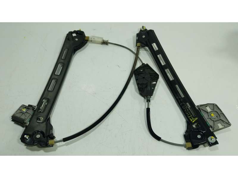 Recambio de elevalunas trasero derecho para volkswagen cc b7 (358) 2.0 tdi referencia OEM IAM 3C8839462M RH3C8839462K RH96494310