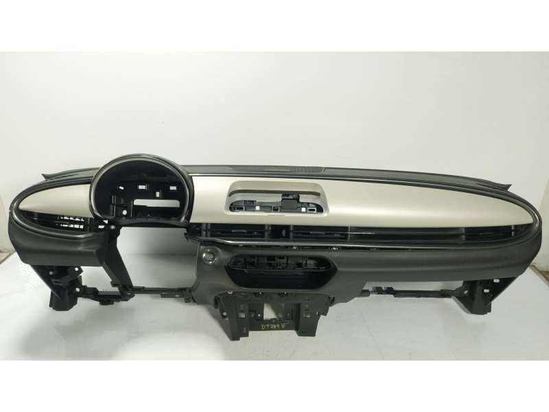 Recambio de salpicadero para fiat 600 1.2 mild hybrid referencia OEM IAM  A022M477F 119806303