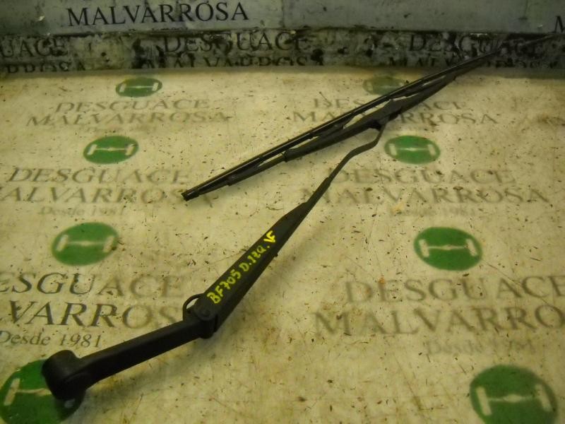 Recambio de brazo limpia delantero izquierdo para kia carens 2.0 crdi ex monovolumen referencia OEM IAM 0K2FA67321  