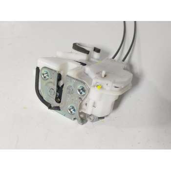 CERRADURA PUERTA TRASERA IZQUIERDA A047218 