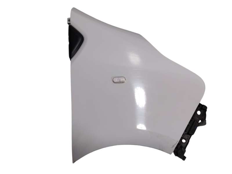 Recambio de aleta delantera derecha para nissan nv300 furgoneta (x82) 2.0 dci 145 referencia OEM IAM   