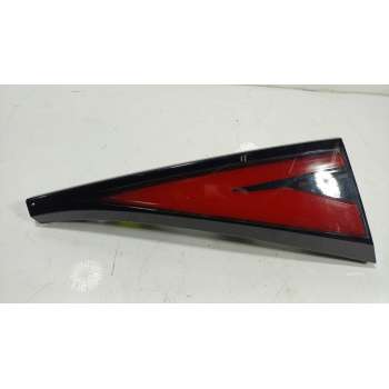 PILOTO TRASERO DERECHO INTERIOR 92404R2000 
