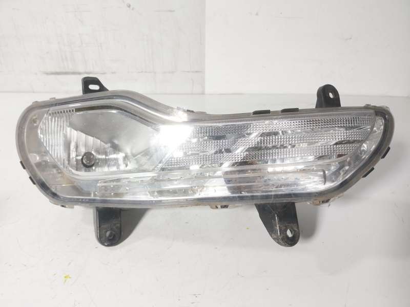 Recambio de piloto delantero derecho para ford kuga ii (dm2) 2.0 tdci 4x4 referencia OEM IAM 1849466 CV4413B220AF 