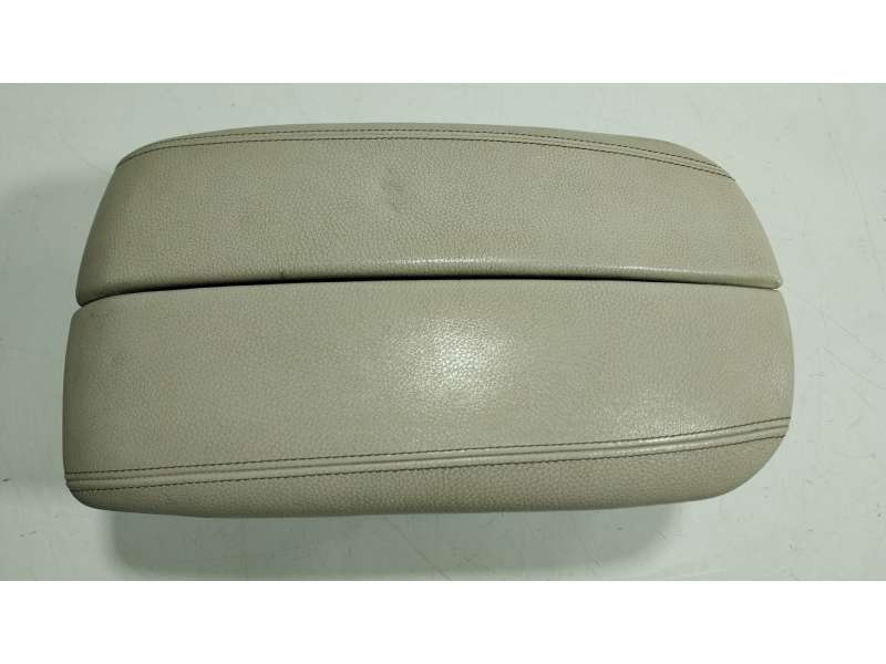 Recambio de apoyabrazos central para bmw x5 (f15, f85) sdrive 25 d referencia OEM IAM  5116925199 105069597C