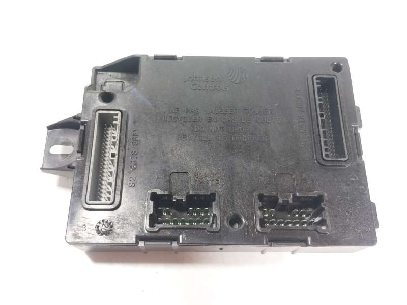 Recambio de modulo electronico para nissan nv300 furgoneta (x82) 2.0 dci 145 referencia OEM IAM  284B12109R 