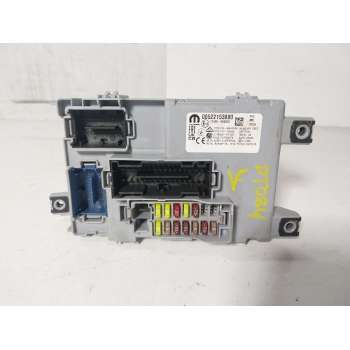 CAJA RELES / FUSIBLES 00522153880 116RL000832