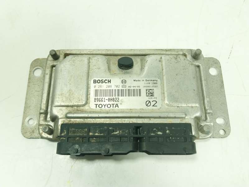 Recambio de centralita motor uce para toyota aygo (_b1_) 1.0 (kgb10_) referencia OEM IAM  896610H022 0261208702