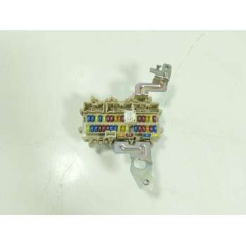 CAJA RELES / FUSIBLES C62548C07 