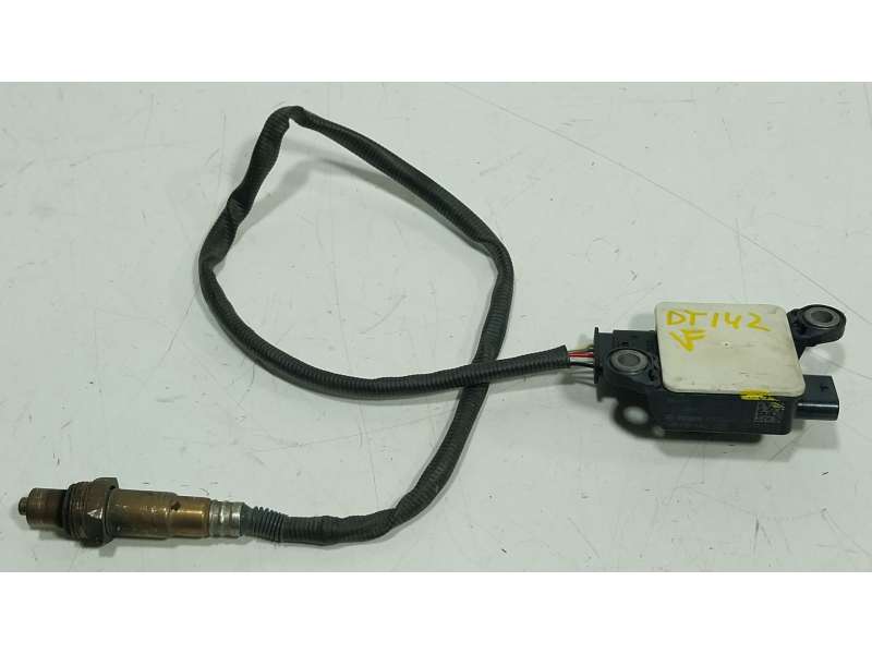 Recambio de sonda lambda para bmw x5 (f15, f85) sdrive 25 d referencia OEM IAM  858202401 0281006663637