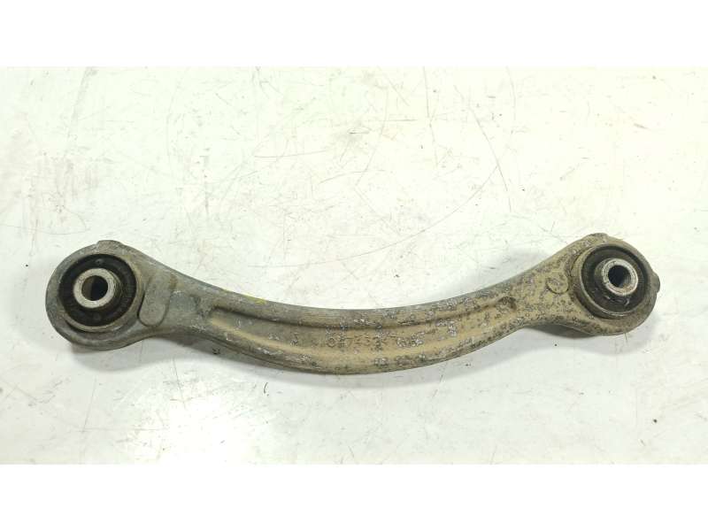 Recambio de brazo suspension superior trasero izquierdo para chrysler 300c (lx, le) 3.5 referencia OEM IAM  04743247AA 