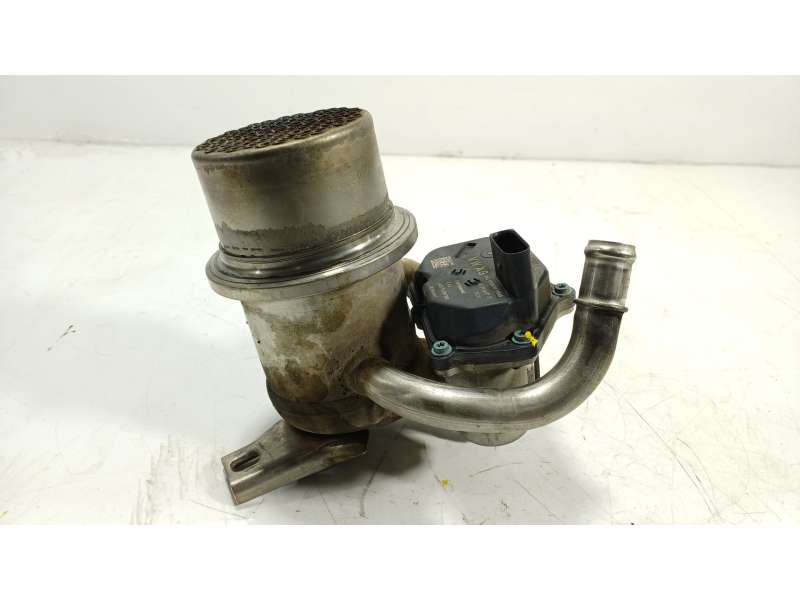 Recambio de enfriador egr para seat leon (5f1) 1.6 tdi referencia OEM IAM  04L131512BO 