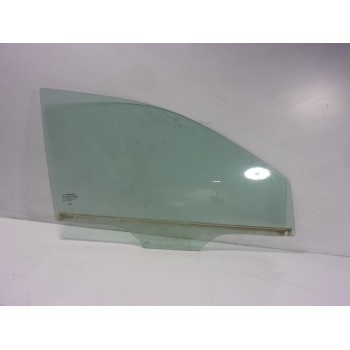 CRISTAL PUERTA DELANTERO DERECHO 