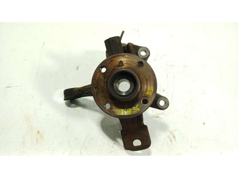 Recambio de mangueta delantera derecha para toyota aygo (_b1_) 1.0 (kgb10_) referencia OEM IAM   
