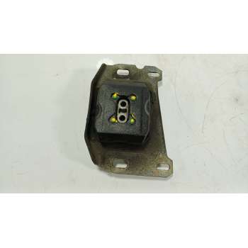 SOPORTE MOTOR IZQUIERDO 