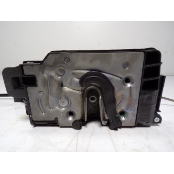 CERRADURA PUERTA DELANTERA IZQUIERDA A4477200035 A4477200035 