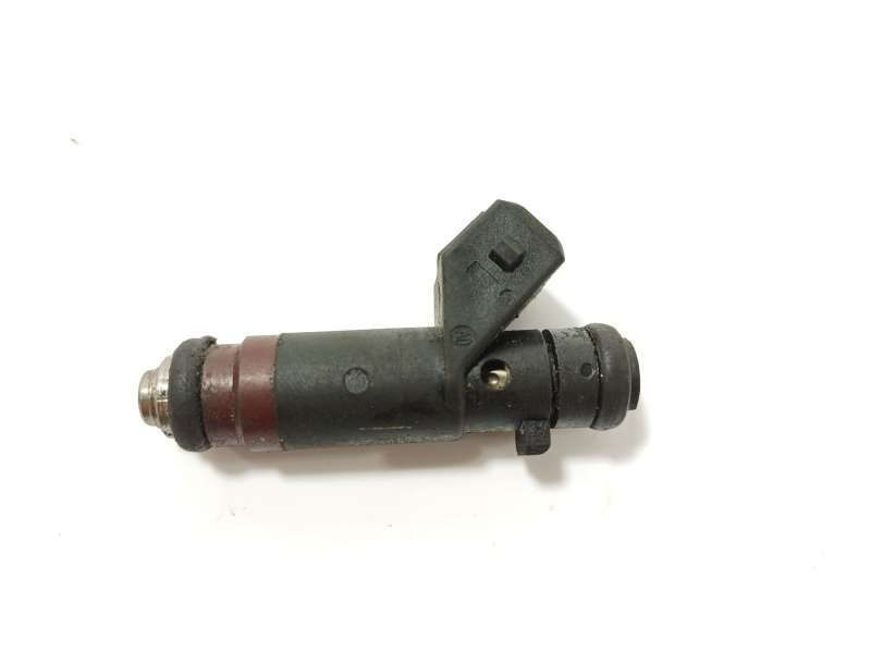 Recambio de inyector para mercedes-benz clase cl (w215) coupe 5.8 v12 36v cat referencia OEM IAM  1370780049 