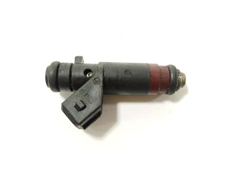 Recambio de inyector para mercedes-benz clase cl (w215) coupe 5.8 v12 36v cat referencia OEM IAM  1370780049 